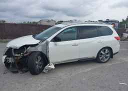 2015 NISSAN PATHFINDER PLATINUM