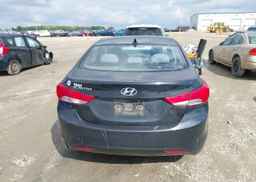 2013 HYUNDAI ELANTRA GL