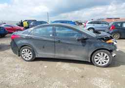 2013 HYUNDAI ELANTRA GL