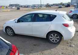 2010 MAZDA 3 I