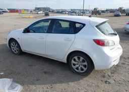 2010 MAZDA 3 I