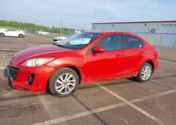 2013 MAZDA MAZDA3 GS-SKY