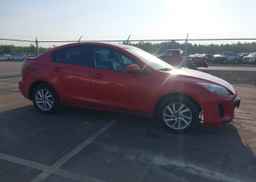 2013 MAZDA MAZDA3 GS-SKY
