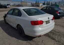2013 VOLKSWAGEN JETTA 2.0L TRENDLINE