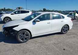 2024 KIA FORTE EX