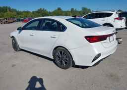 2024 KIA FORTE EX