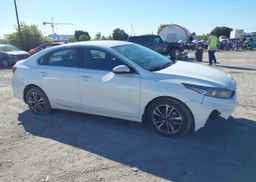 2024 KIA FORTE EX