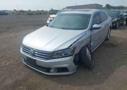 2016 VOLKSWAGEN PASSAT SE