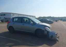 2011 NISSAN VERSA 1.8S