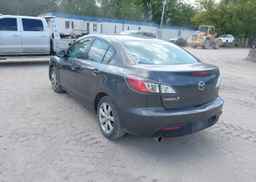 2011 MAZDA 3 I