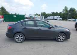 2011 MAZDA 3 I