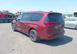 2022 CHRYSLER PACIFICA TOURING