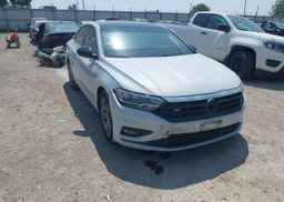 2019 VOLKSWAGEN Jetta Highline