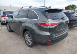 2015 TOYOTA highlander xle