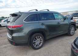 2015 TOYOTA highlander xle