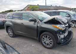 2015 TOYOTA highlander xle
