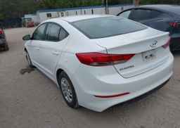 2017 HYUNDAI ELANTRA LE