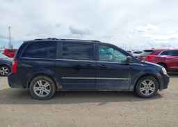 2010 DODGE GRAND CARAVAN SE