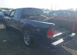 2001 DODGE DAKOTA QUAD