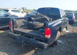 2001 DODGE DAKOTA QUAD