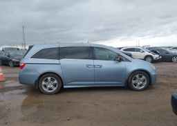 2011 HONDA ODYSSEY TOURING