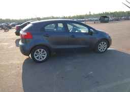 2014 KIA RIO LX