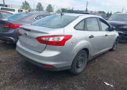 2012 FORD FOCUS S