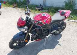 2024 TRIUMPH MOTORCYCLE STREET TRIPLE 765 RS