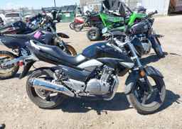 2015 SUZUKI GW250