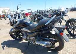 2015 SUZUKI GW250