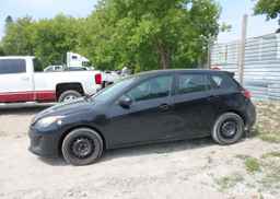 2013 MAZDA 3 I