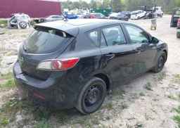 2013 MAZDA 3 I