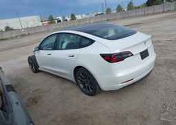 2022 TESLA MODEL 3 RWD