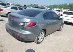 2010 MAZDA MAZDA3 GS