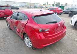 2017 MAZDA MAZDA3 GS
