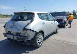 2016 NISSAN LEAF S