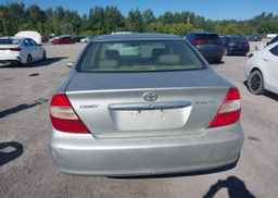2003 TOYOTA CAMRY LE