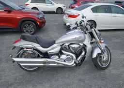2006 SUZUKI M109R