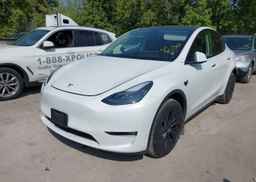 2025 TESLA MODEL Y LONG RANGE
