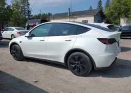 2025 TESLA MODEL Y LONG RANGE