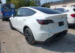 2025 TESLA MODEL Y LONG RANGE
