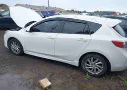 2012 MAZDA 3 I