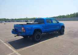 2010 TOYOTA TACOMA V6