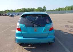 2013 HONDA FIT LX