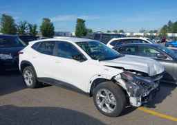 2025 CHEVROLET TRAX LS FWD