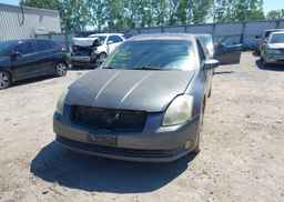 2004 NISSAN MAXIMA SE