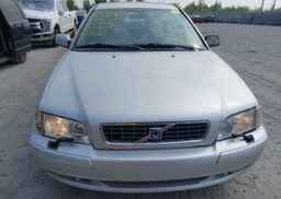 2004 VOLVO S40 A