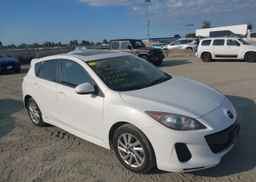 2013 MAZDA 3 I