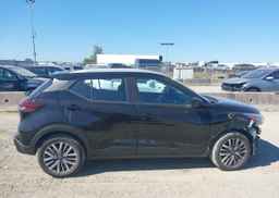 2025 NISSAN KICKS PLAY SV
