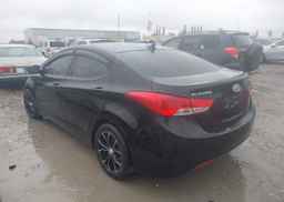2013 HYUNDAI ELANTRA GL